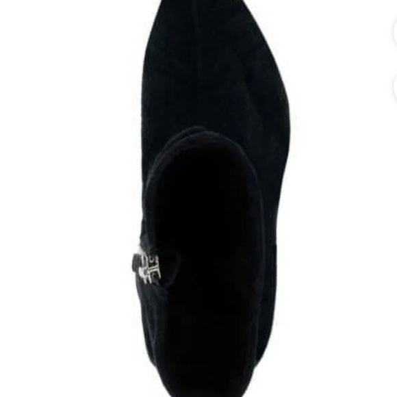 Bella Vita Black Heeled Boots with Ruched Design - Picture 3 of 5